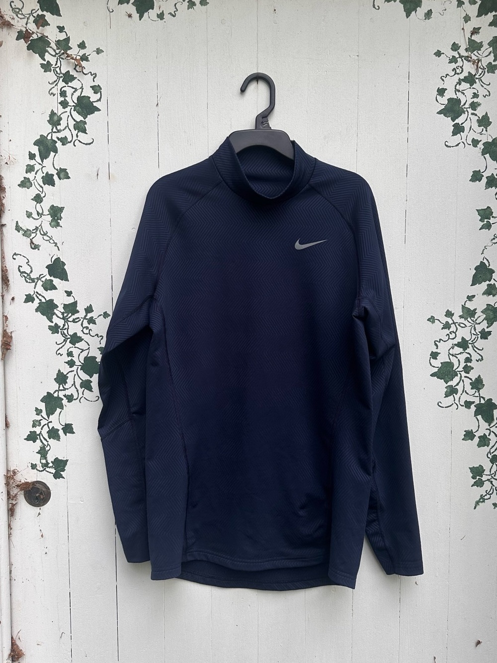 Y2K Nike Dri-Fit Navy Blue Geometric Stripe Muscle Top Long Sleeve Thermal Gorp